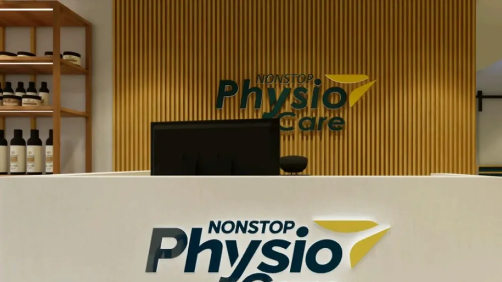 Nonstop Physio — after: the finished space